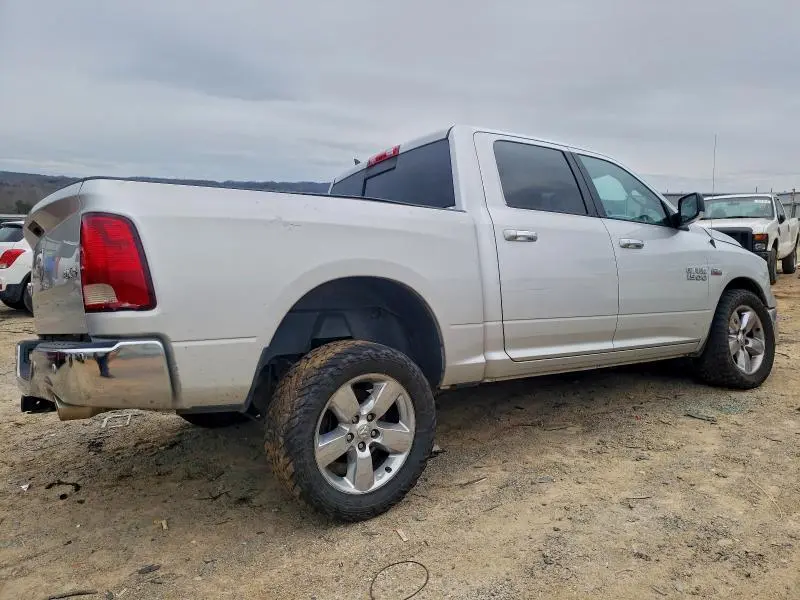 2018 RAM 1500 SLT  