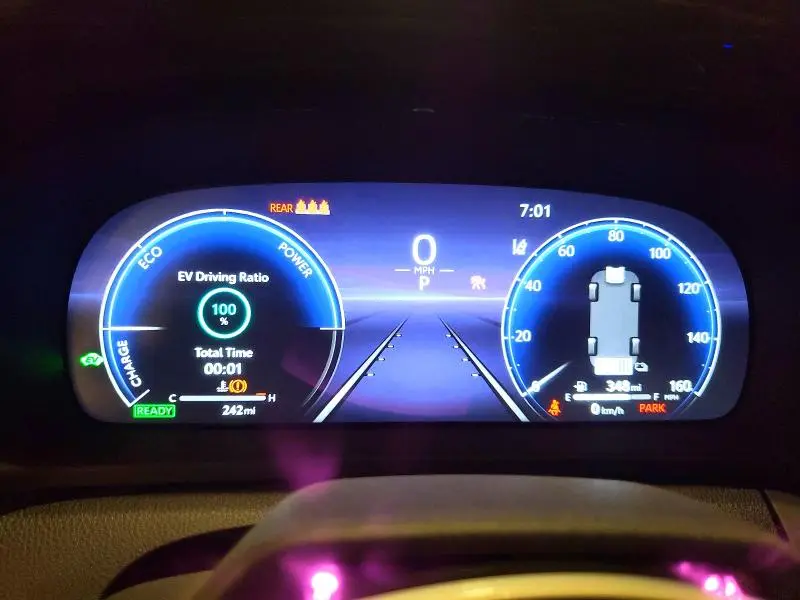 2026 TOYOTA CROWN LIMITED  