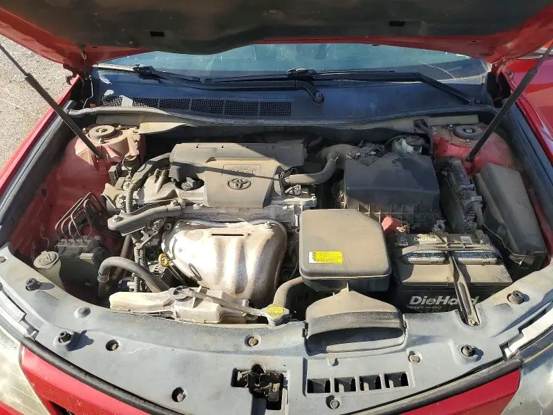 2012 TOYOTA CAMRY SE  