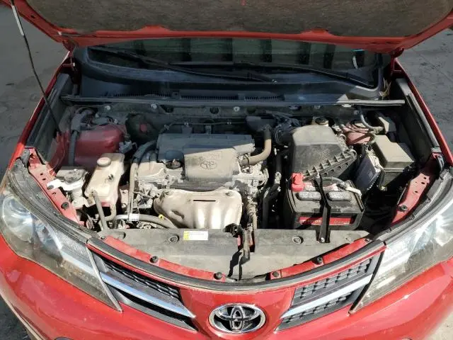 2015 TOYOTA RAV4 XLE  