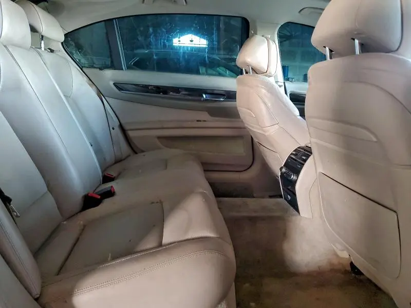 2013 BMW 750 LXI  