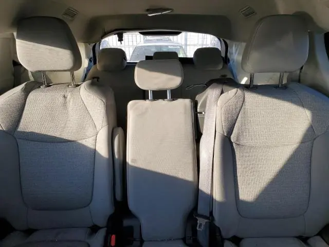 2024 TOYOTA SIENNA LE