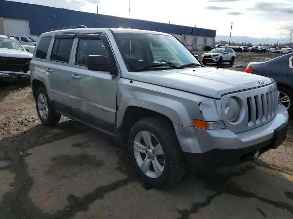 2011 JEEP PATRIOT SPORT  