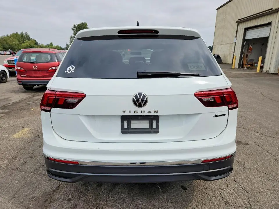 2022 VOLKSWAGEN TIGUAN S  