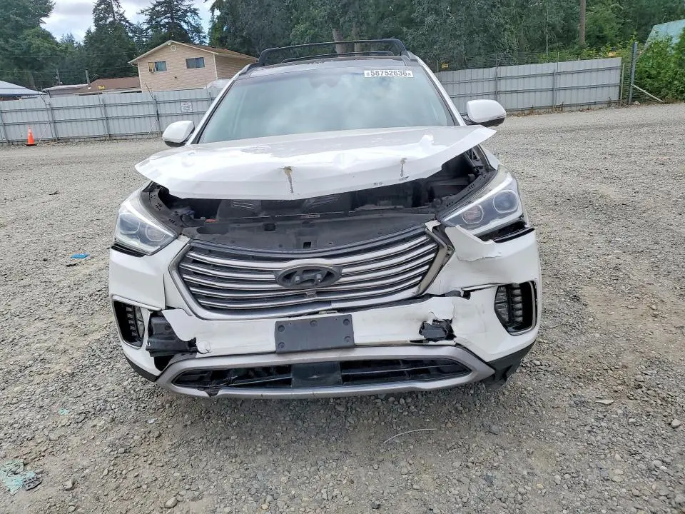 2017 HYUNDAI SANTA FE SE ULTIMATE  