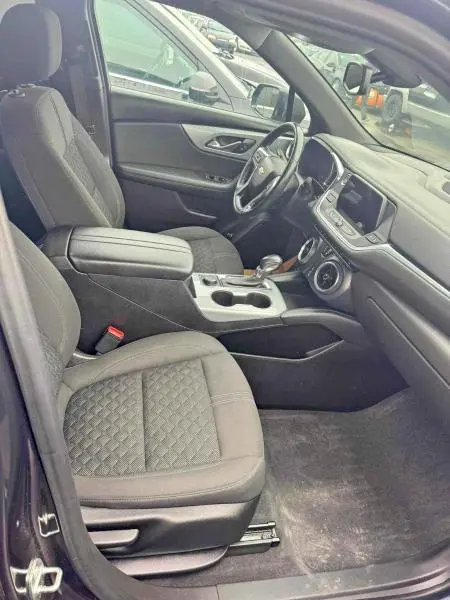 2020 CHEVROLET BLAZER 2LT  