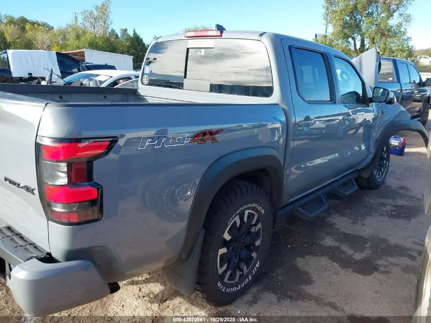 2024 NISSAN FRONTIER PRO-4X 4X4