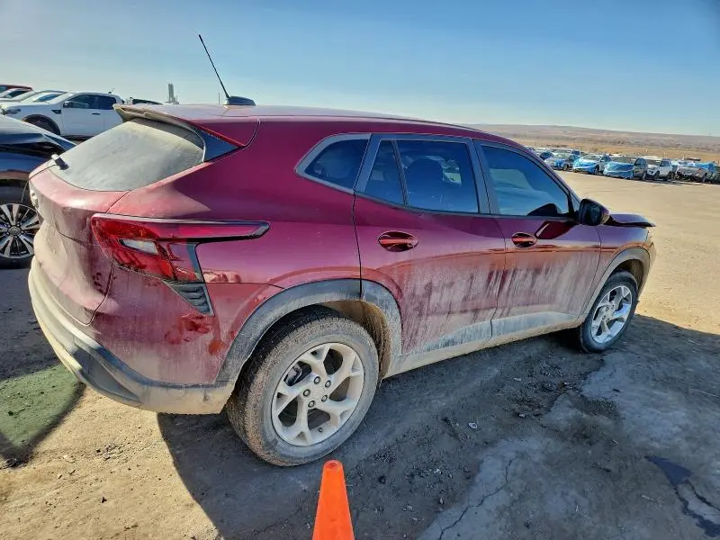 2024 CHEVROLET TRAX LS  