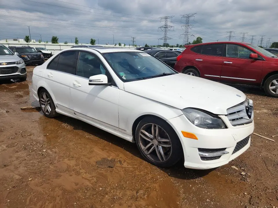 2013 MERCEDES-BENZ C 300 4MATIC  