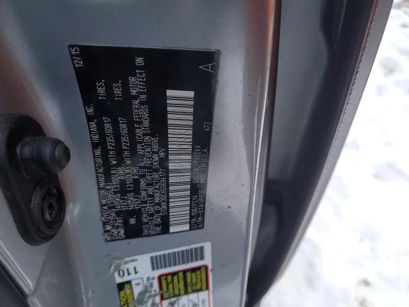 2016 TOYOTA SIENNA LE  