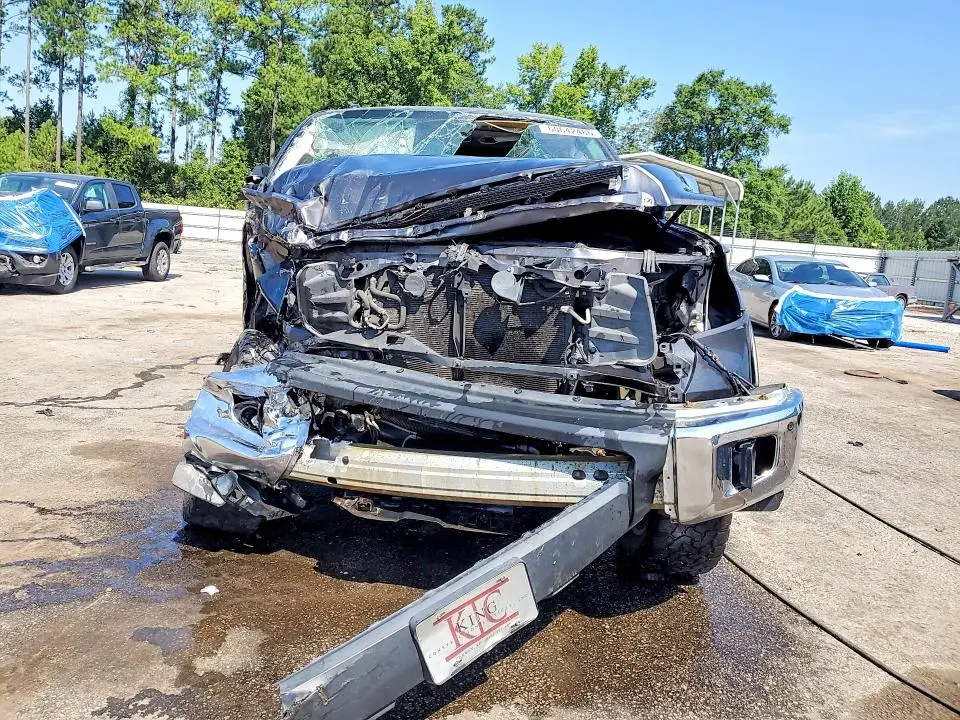 2014 TOYOTA TUNDRA CREWMAX LIMITED  