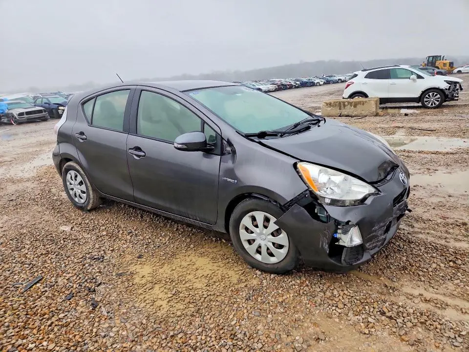 2014 TOYOTA PRIUS C ONE  