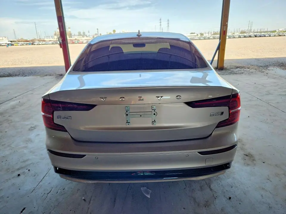 2024 VOLVO S60 CORE  
