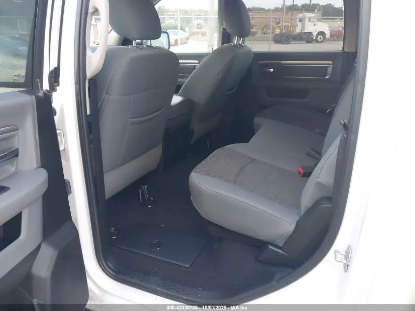 2018 RAM 1500 BIG HORN  4X2 5'7 BOX