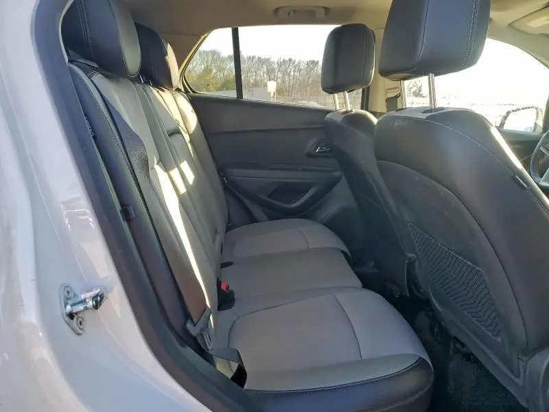 2015 CHEVROLET TRAX 1LT  