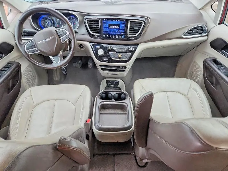 2017 CHRYSLER PACIFICA TOURING L  