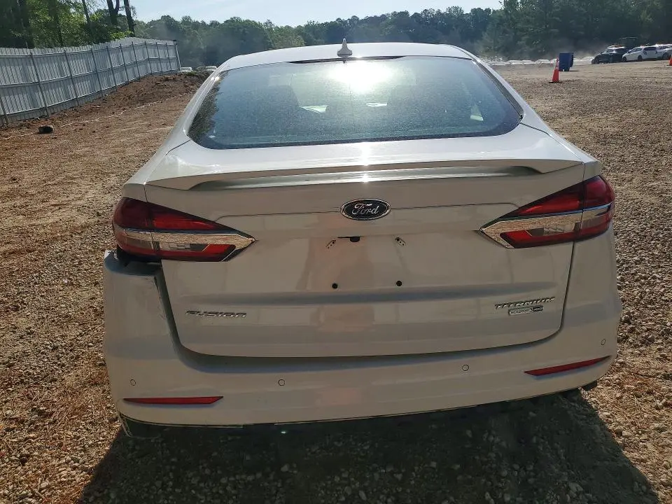 2019 FORD FUSION TITANIUM  