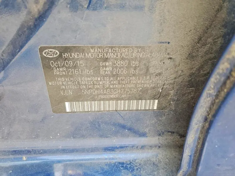 2016 HYUNDAI ELANTRA SE  