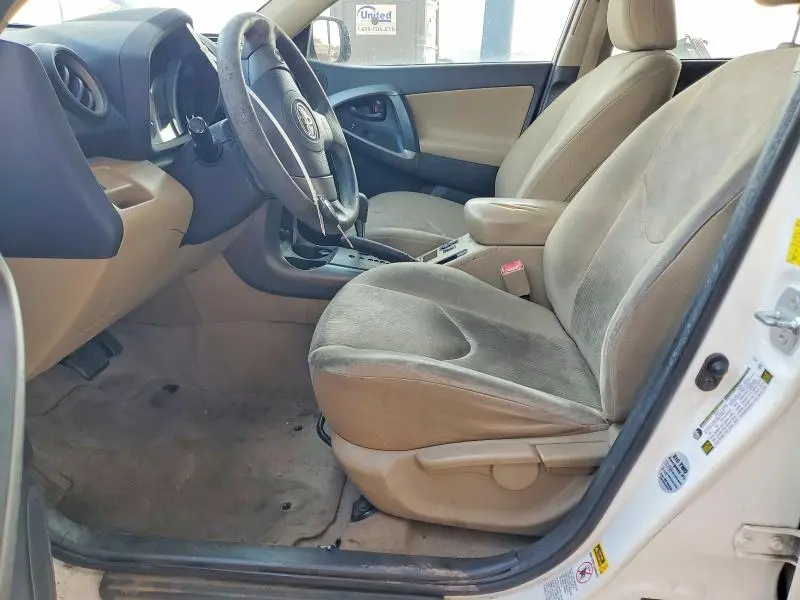 2010 TOYOTA RAV4 BASE  