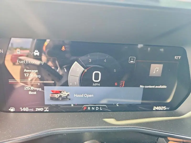 2024 GMC CANYON AT4  