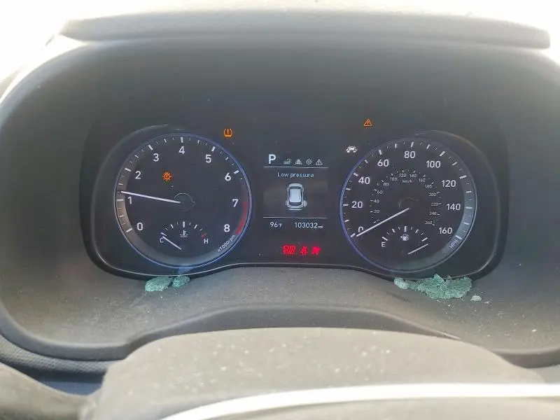 2018 HYUNDAI KONA SEL  