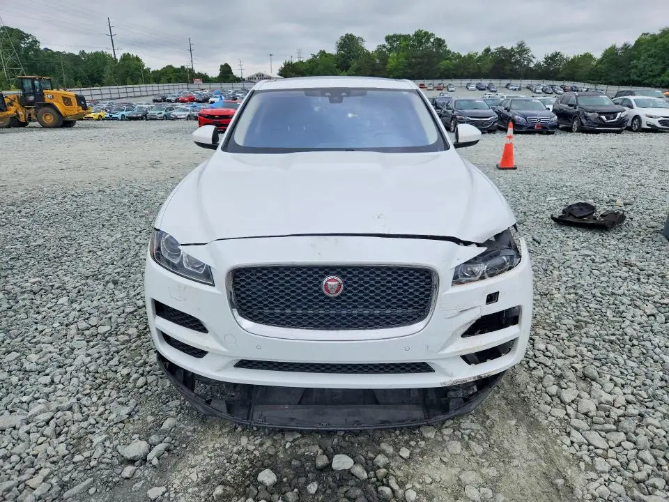2019 JAGUAR F-PACE PRESTIGE  