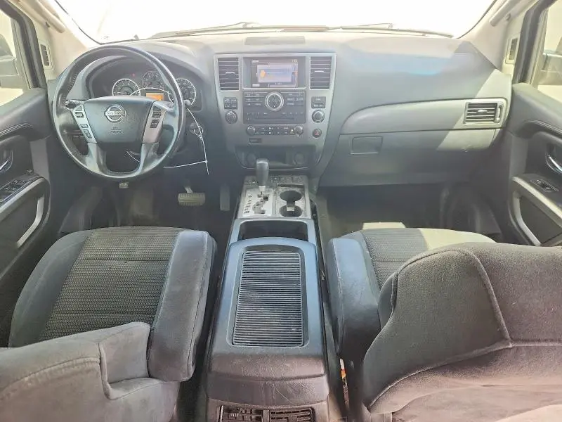 2015 NISSAN ARMADA SV  