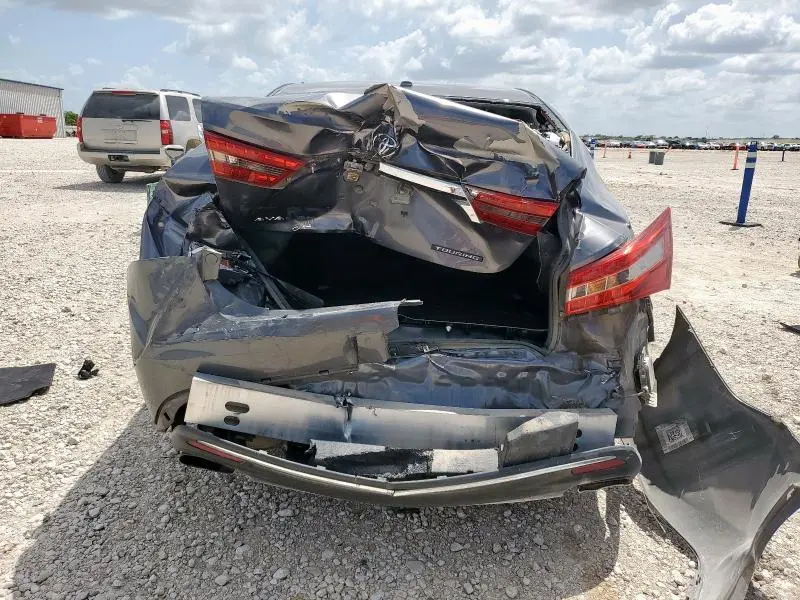 2016 TOYOTA AVALON XLE  
