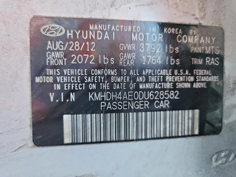2013 HYUNDAI ELANTRA GLS  