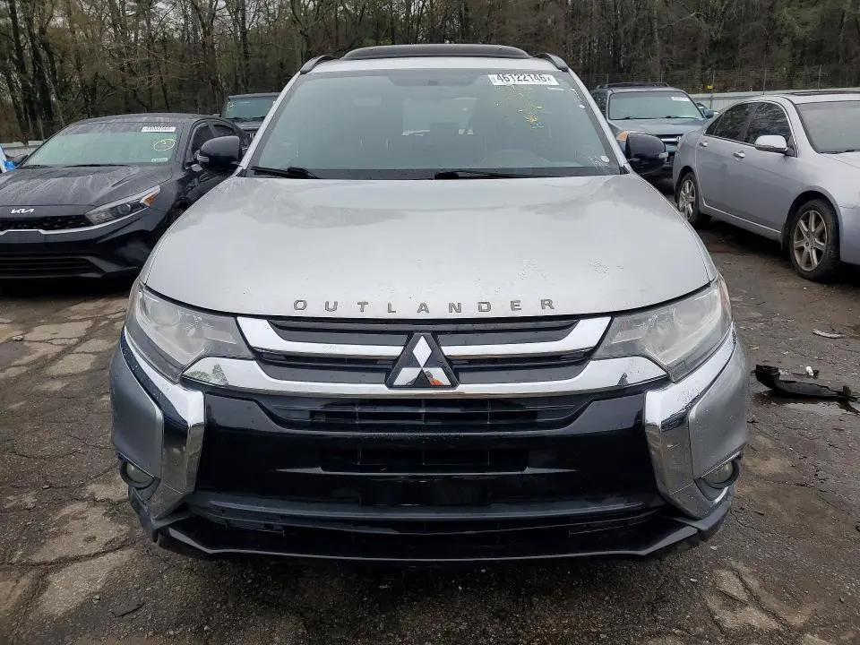 2018 MITSUBISHI OUTLANDER SE  