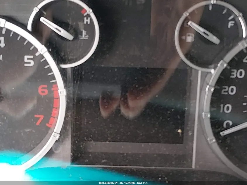 2017 TOYOTA TUNDRA SR5 5.7L V8