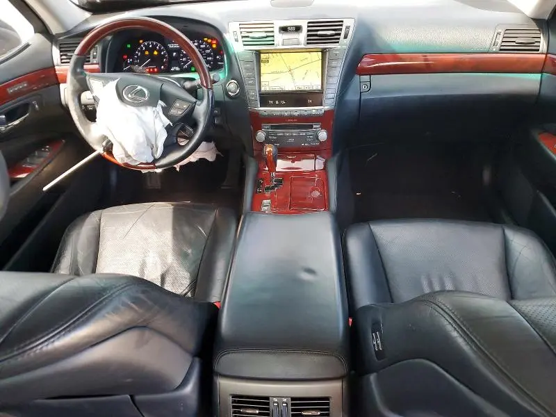 2010 LEXUS LS 460L  