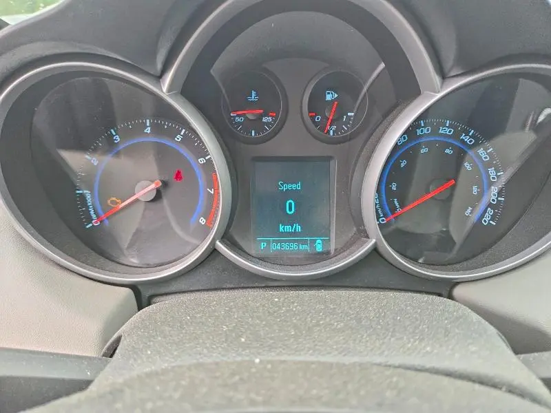 2012 CHEVROLET CRUZE LS  
