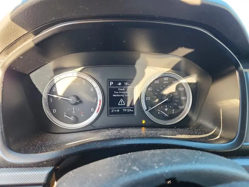 2018 HYUNDAI SONATA SE  