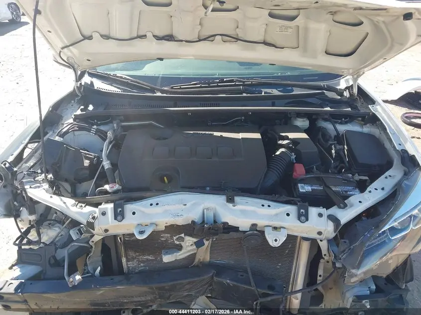 2019 TOYOTA COROLLA SE