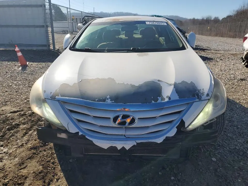 2013 HYUNDAI SONATA GLS  