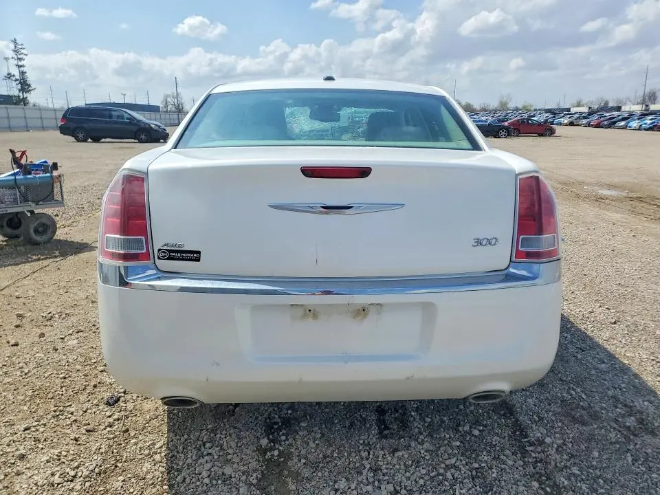 2013 CHRYSLER 300   