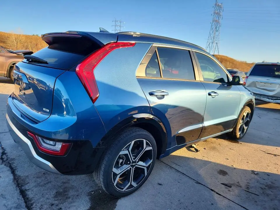 2023 KIA NIRO SX TOURING  