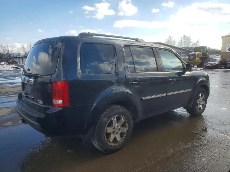 2011 HONDA PILOT TOURING  