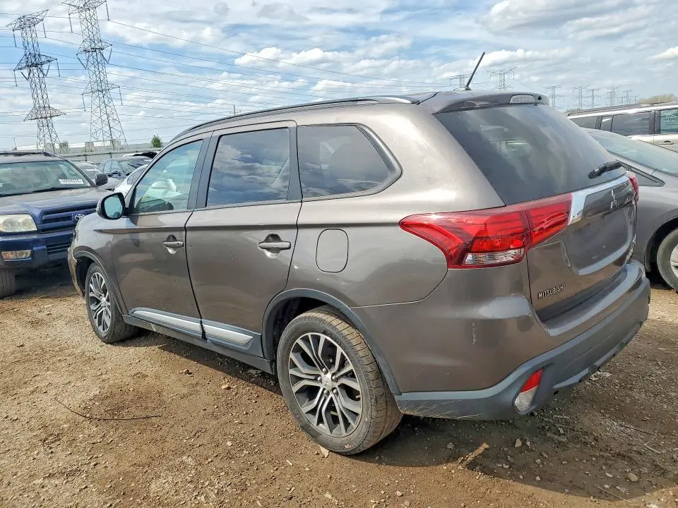 2016 MITSUBISHI OUTLANDER SE  