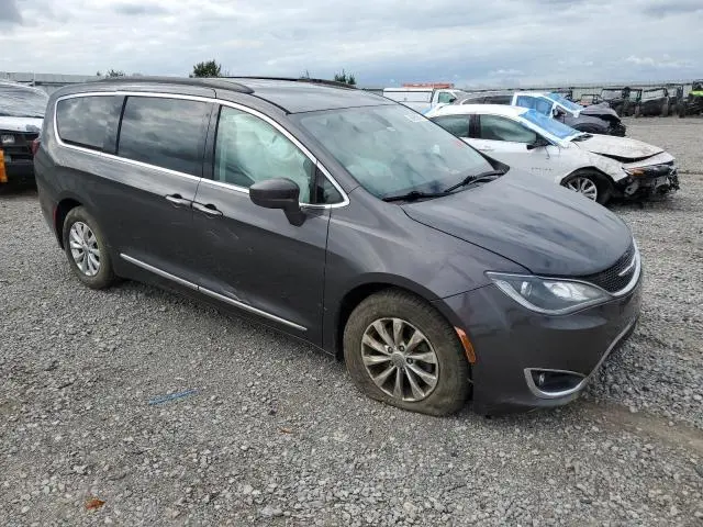 2017 CHRYSLER PACIFICA TOURING L  