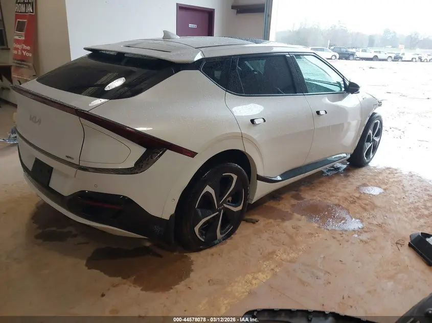 2023 KIA EV6 GT-LINE