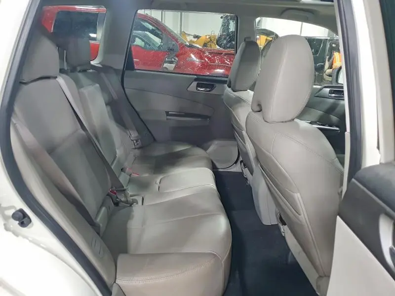 2011 SUBARU FORESTER LIMITED  