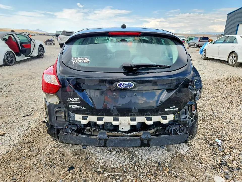 2014 FORD FOCUS SE  