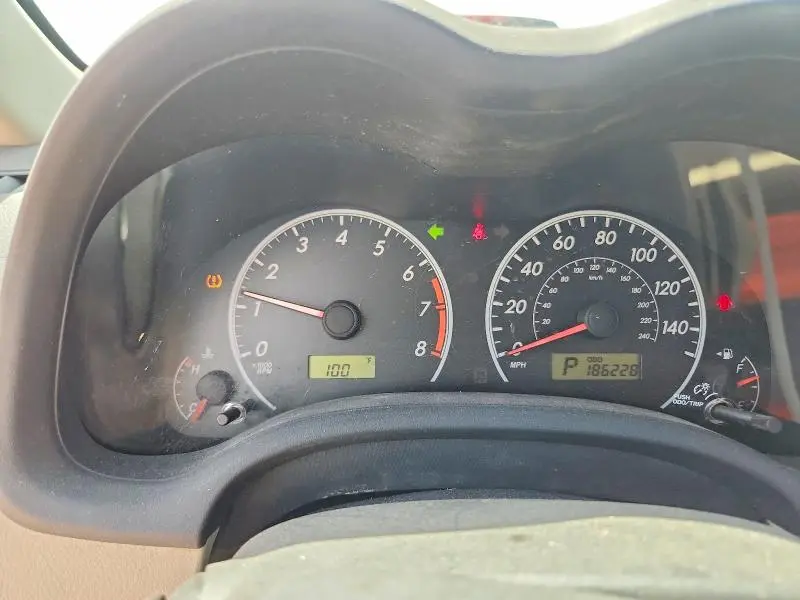 2012 TOYOTA COROLLA LE  