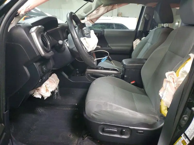 2020 TOYOTA TACOMA SR5 V6  