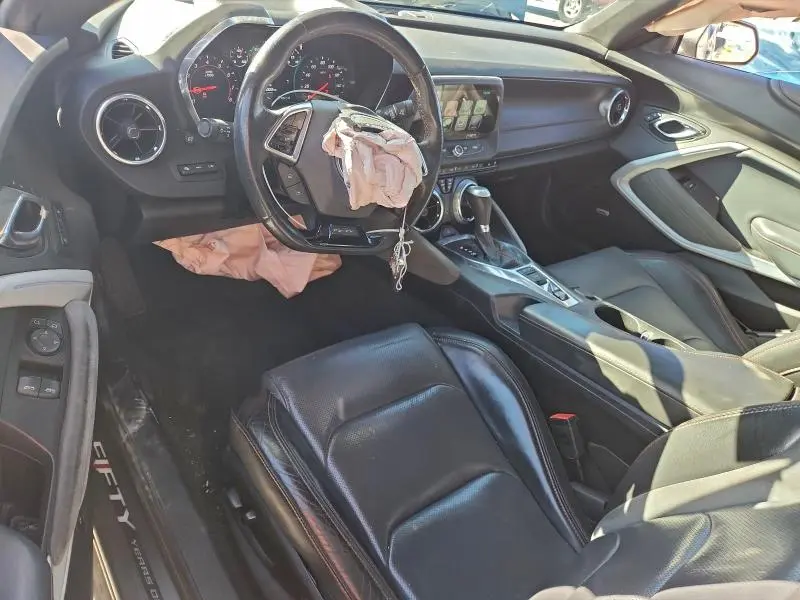 2017 CHEVROLET CAMARO LT  