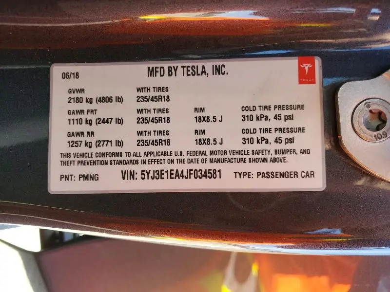 2018 TESLA MODEL 3   