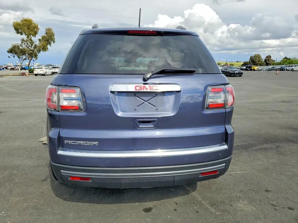 2014 GMC ACADIA SLT-2  