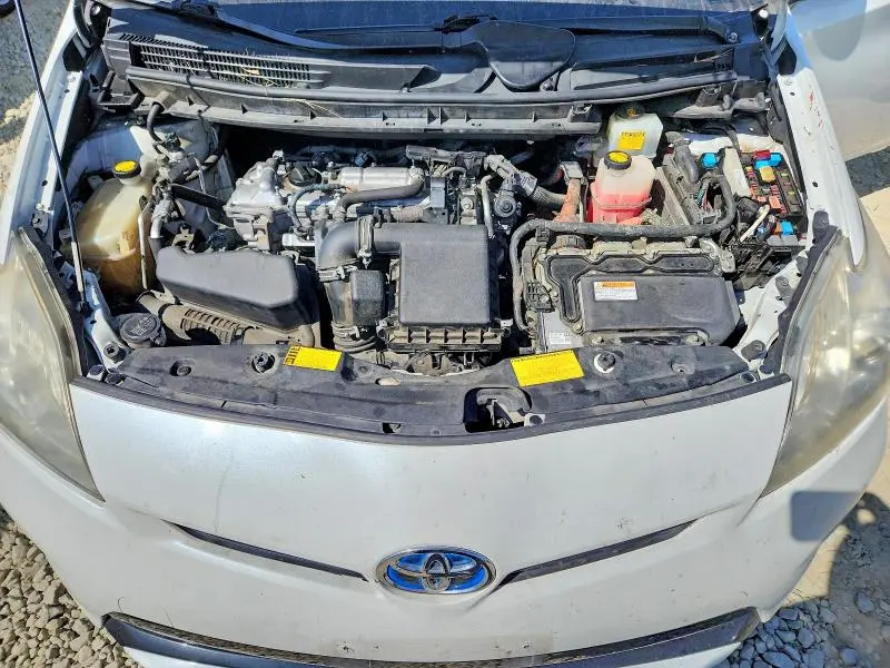 2014 TOYOTA PRIUS TWO  